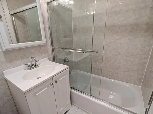 Rented by Mirador Real Estate | media 13