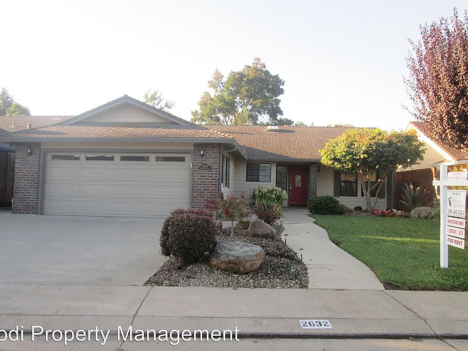 1st image of 2632 Park West Dr