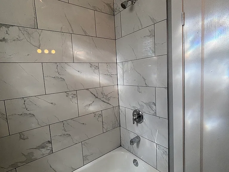 656 E 81st St #3 — Photo 5