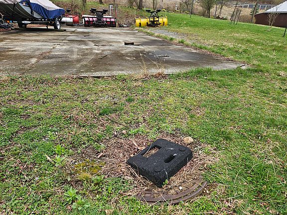 3rd image of Sandy Run Rd