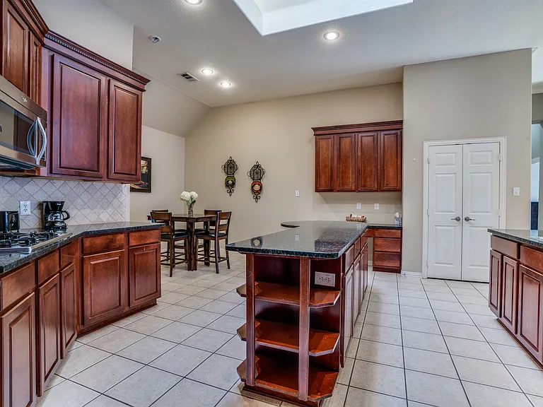 4432 Duval Dr — Photo 13