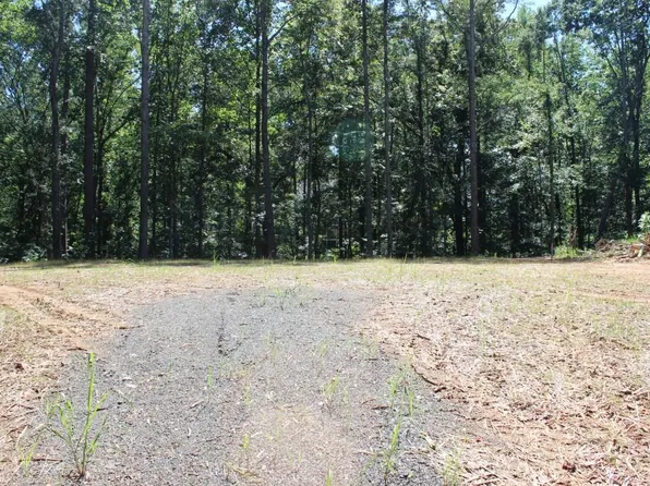 3386 Wolf Dr #2, Gainesville, GA 30506