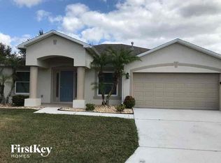 561 Reddicks Cir, Winter Haven, FL 33880