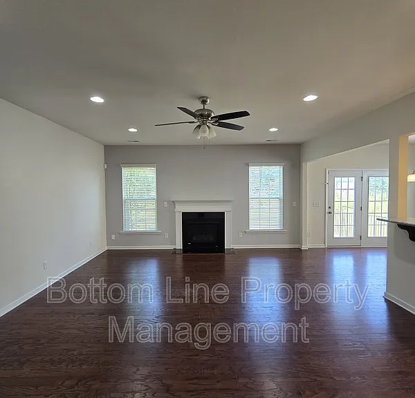 10708 Sky Chase Ave NW — Photo 20