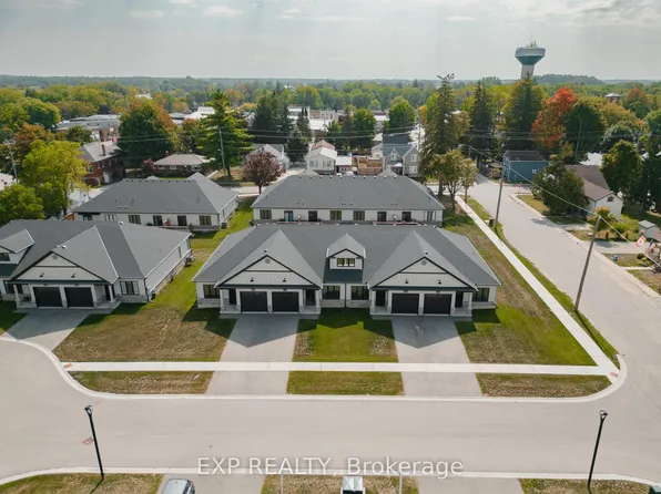 12 Washington St #102, Norwich, ON N0J 1P0