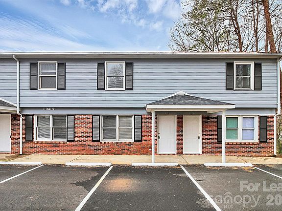 2nd image of 1219 Anderson St