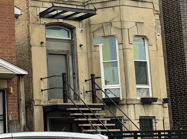 2157 W Adams St #1, Chicago, IL 60612