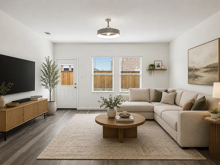 14221 Donahue St — Photo 3