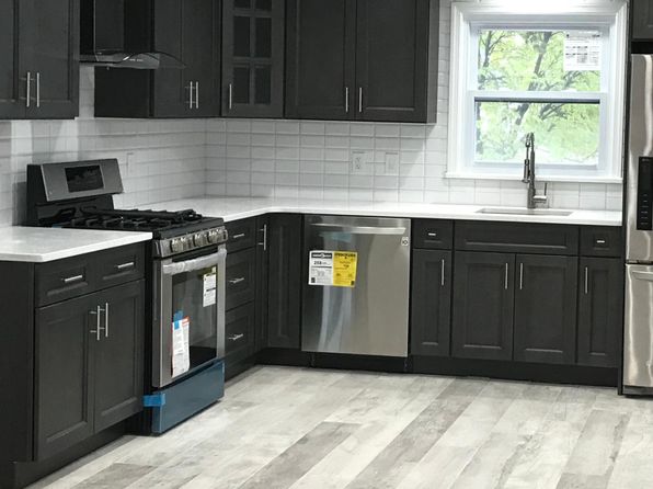 490 Jackson Ave #2