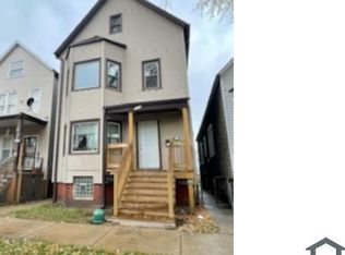 8218 S Houston Ave #2F, Chicago, IL 60617