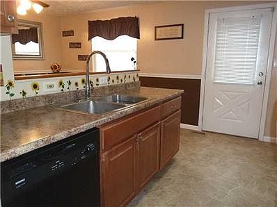 5th image of 5507 Lunsford Dr
