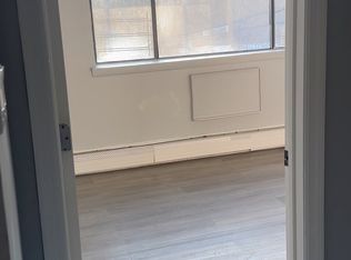 372 Balcom Ave #3, Bronx, NY 10465