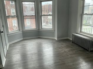 230 Pleasant St #1, Worcester, MA 01609