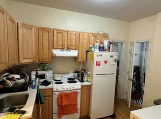 65 Burbank St #2A, Boston, MA 02115