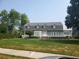 1404 Michigan Ave, Manitowoc, WI 54220