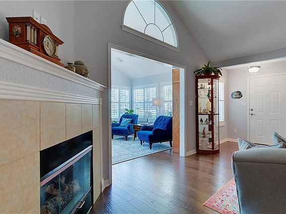 2nd image of 30 Wildwood Dr APT 162