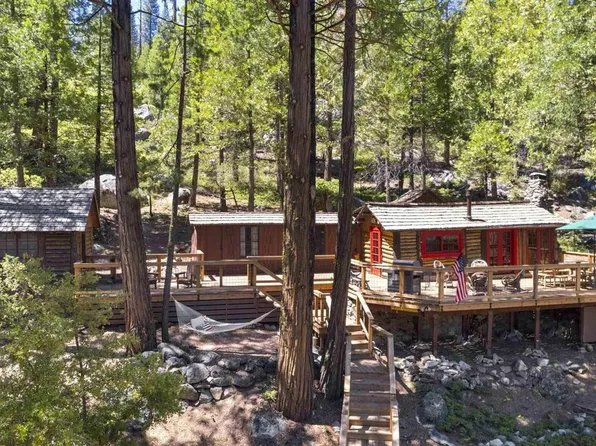 21 Highland Way, Pinecrest, CA 95364