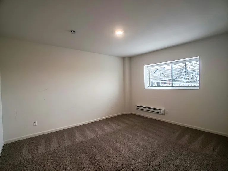 8688 Larkspur Ln — Photo 12