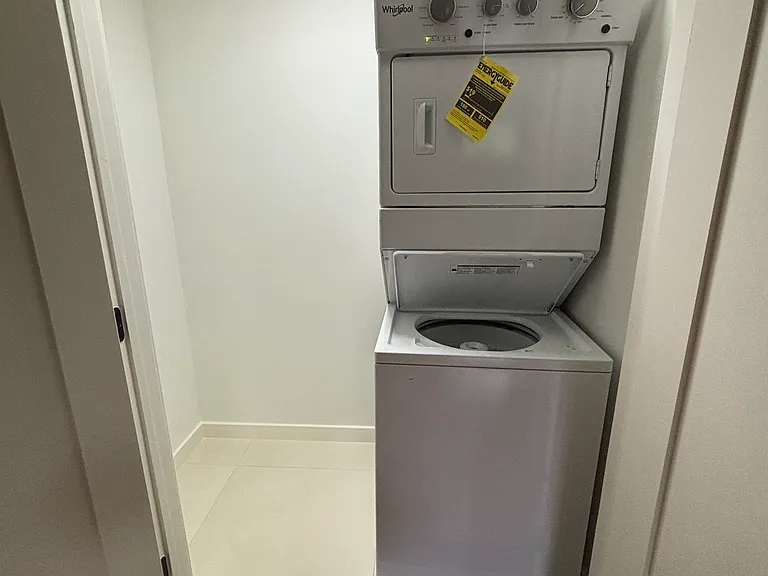 119 Wakefield Ave #1A — Photo 5