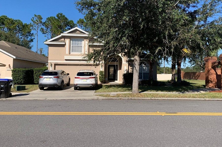 1st image of 10202 Cinchwood Ln