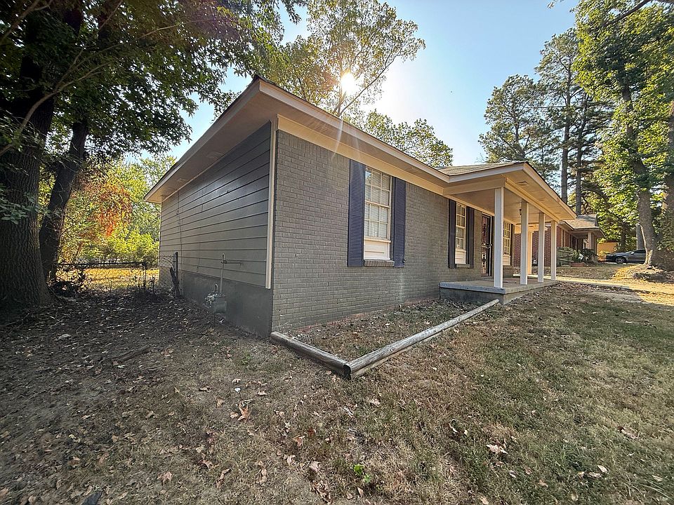 1st image of 4210 Windermere Rd