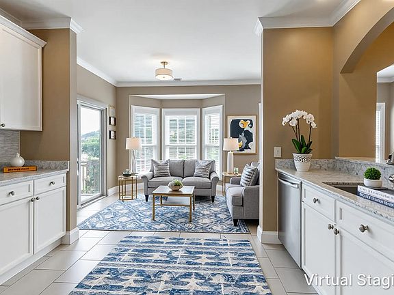 4th image of 1109 Renaissance Ct