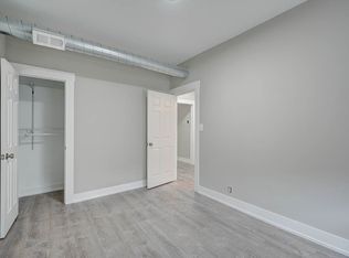 6519 N Newgard Ave #1B, Chicago, IL 60626