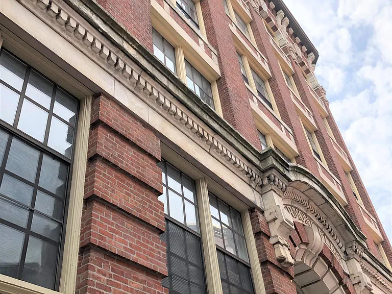 10 Thacher St #416 — Photo 15