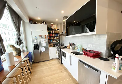 40 Washburn St Photo 1