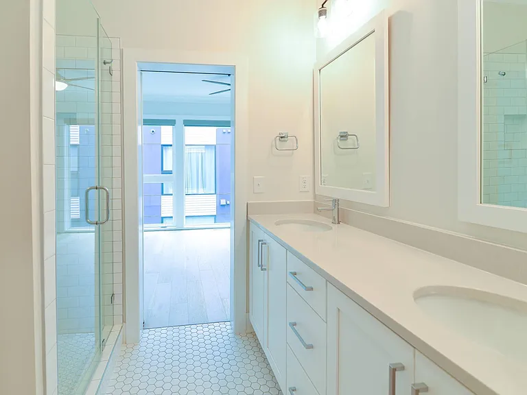 5 Seawell Ave #105 — Photo 9