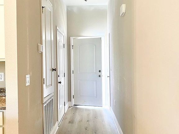 4th image of 124 Cottage Ln