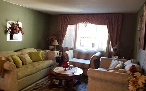 3rd image of 1572 Salmon Creek Ct