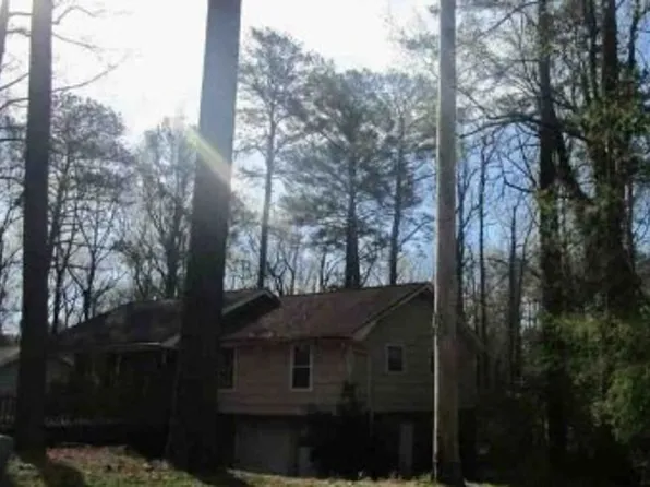 3237 Moravia Dr, Lithonia, GA 30038