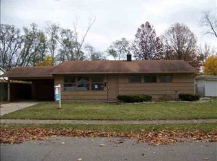 930 Whitehall Dr, South Bend, IN