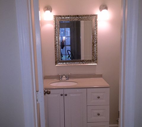 5th image of 524 Chandler Pl