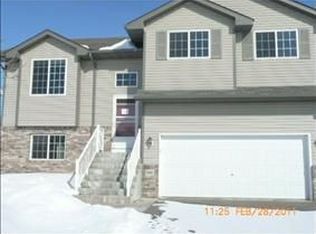 660 8th St, Clearwater, MN 55320
