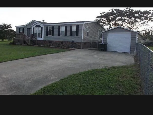 3464 Tobba Ct, Ayden, NC 28513