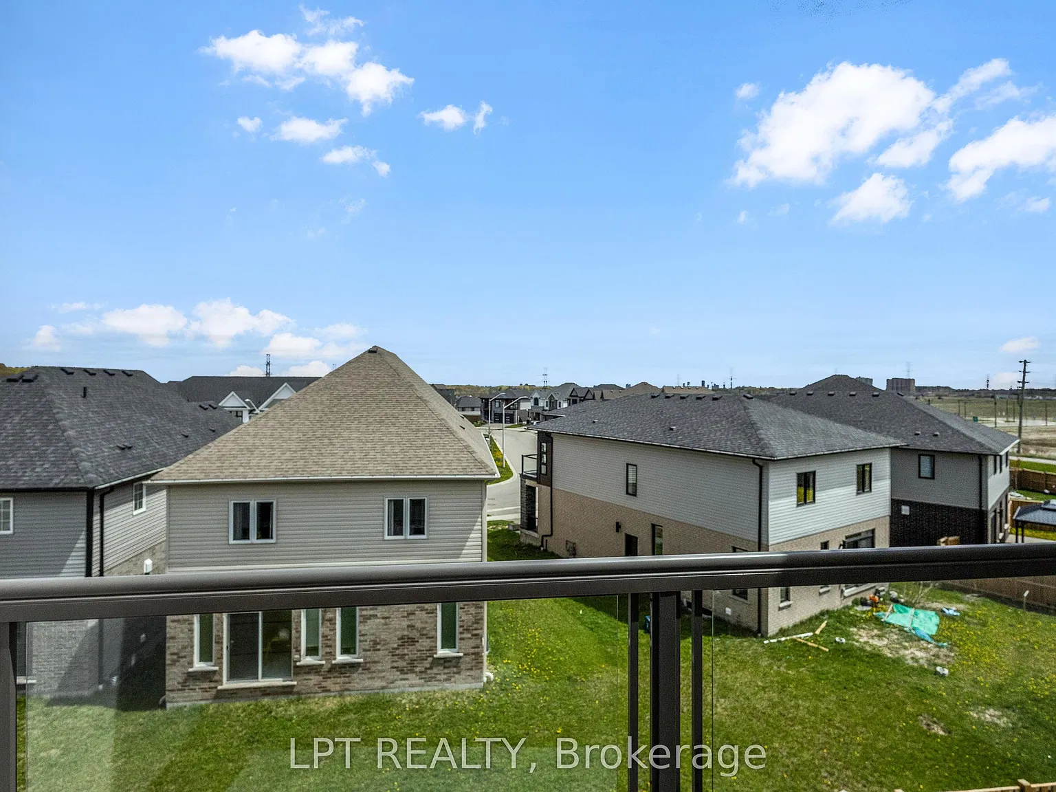 2 bed, $2,500 — Photo 3