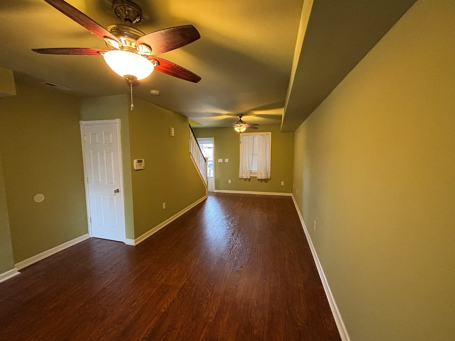 1 bed, 880 sqft, $1,600 — Photo 4
