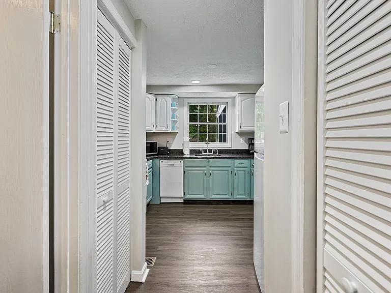 1639 Revell Downs Dr — Photo 11