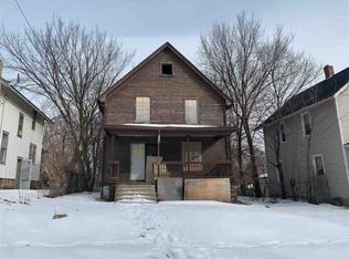 216 Howard Ave, Rockford, IL 61102