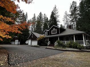 7061 Redthorne Rd, Rogue River, OR 97537