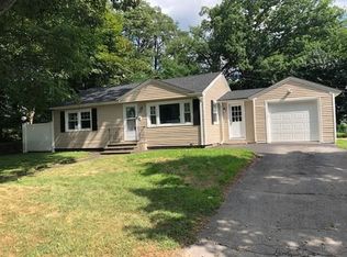 28 Stevens Rd, Worcester, MA 01603