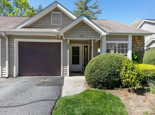 321 Laurel Park Pl, Hendersonville, NC 28791