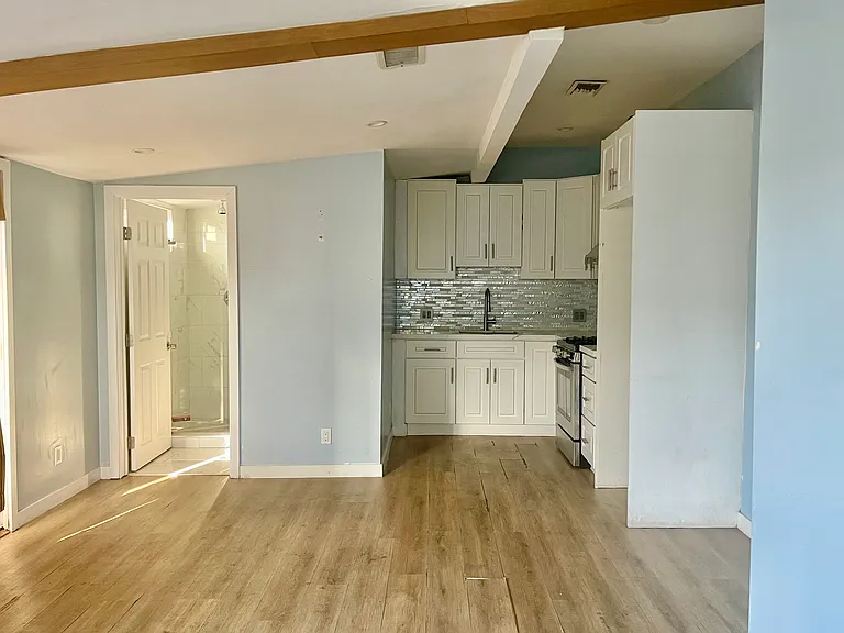 0 Lemay St — Photo 3