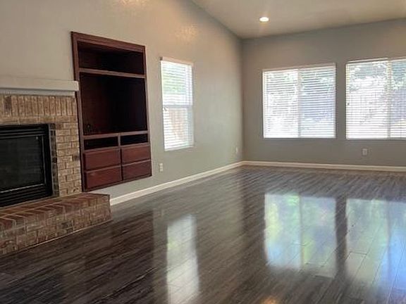 2nd image of 2049 Moonstone Way
