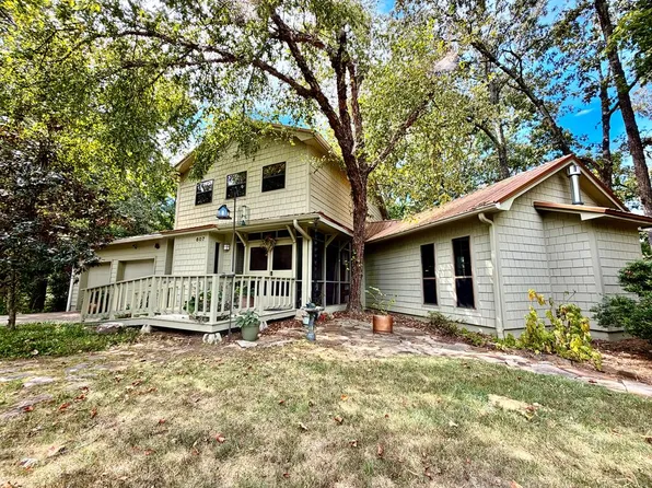 607 Ridgewood Manor Dr, Oxford, MS 38655