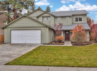 19989 Cliffrose Dr, Bend, OR 97702