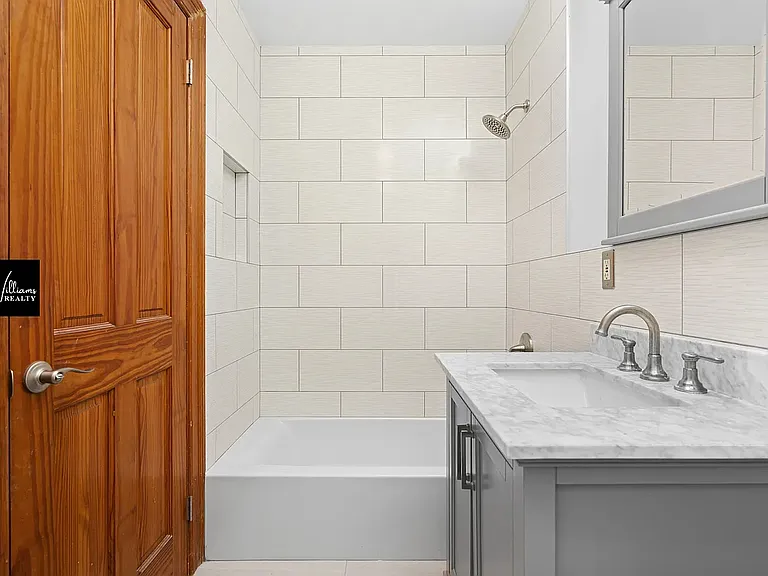 126 Bainbridge St #4 — Photo 12