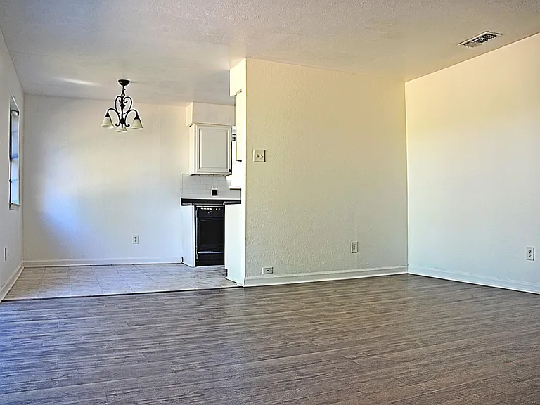 4225 Ambassador Way — Photo 8